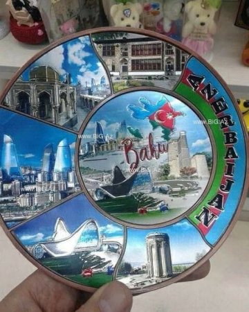 Bakıda satılan bu suvenirlər hər kəsi ayağa qaldırdı 